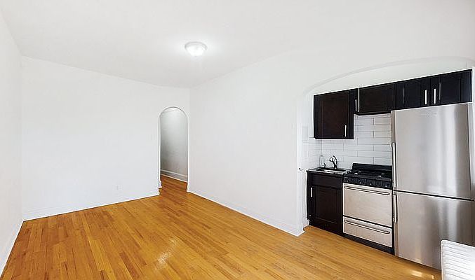 1st image of 504 E 88th St #5E