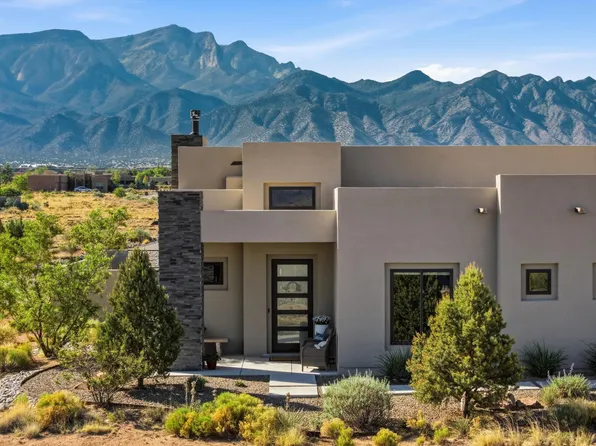 15 Pueblo Bonito Rd, Placitas, NM 87043