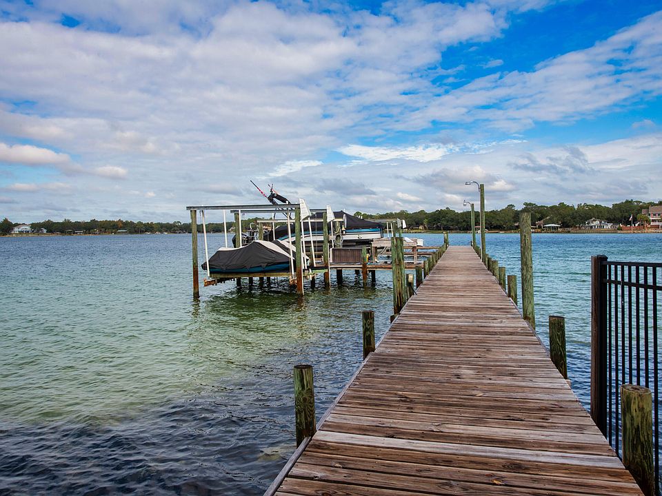 903 Sara Dr, Shalimar, FL 32579 Zillow