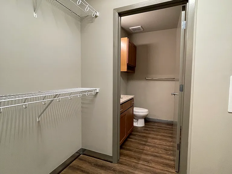 TipTop Apartments — Photo 31