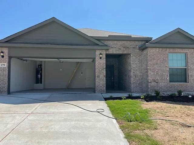 179 Holster Hollow Rd — Photo 1