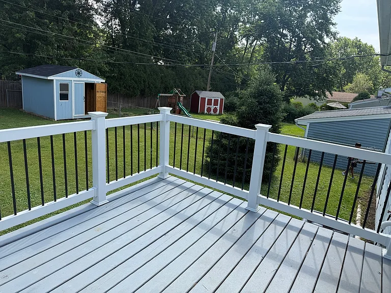 211 E Dresser Rd — Photo 19