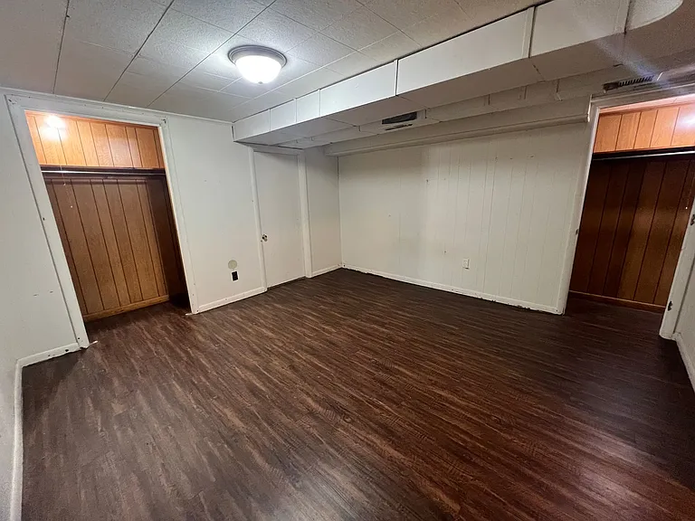 206 Connecticut Ave — Photo 32