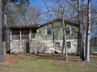 625 Deer Trl NW, Dalton, GA 30721