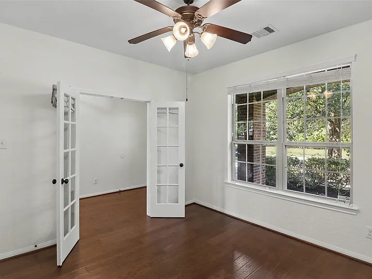 99 Sagamore Ridge Pl — Photo 16