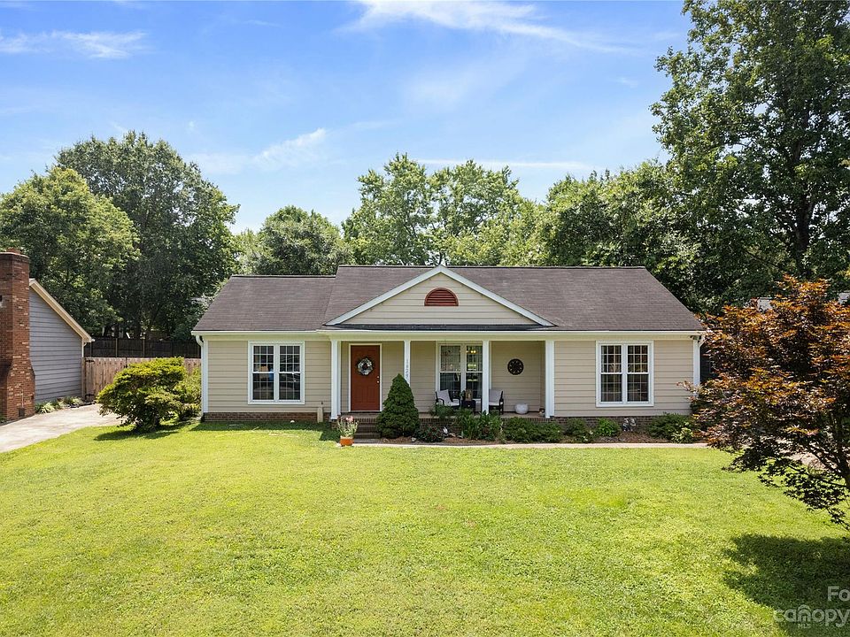 1st image of 1629 English Knoll Dr