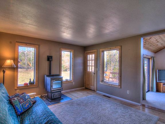 5th image of 13309 Solvang Way