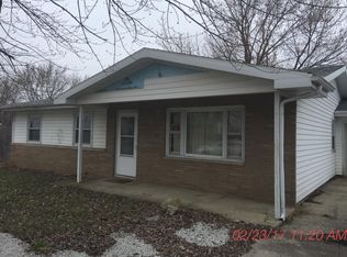 122 Crestwood Dr, Michigan City, IN