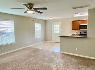 9527 Peridot Green Dr, Rosharon, TX 77583