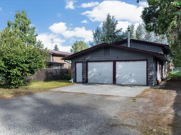 2124 Eagan Ave, Fairbanks, AK 99701