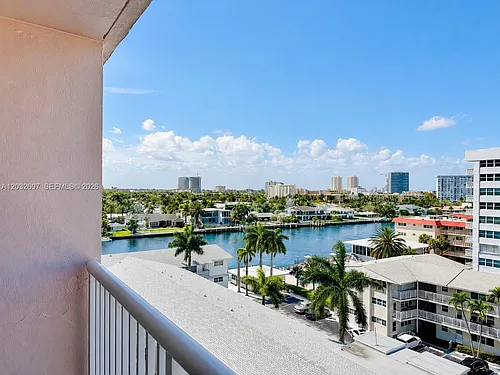 3161 S Ocean Dr #803 Photo 1