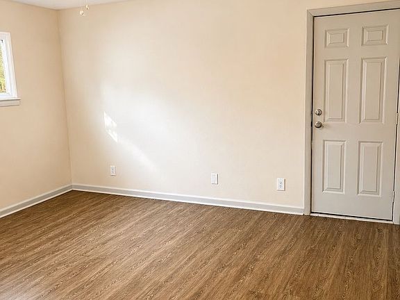 4th image of 1605 Duncan Ave #A