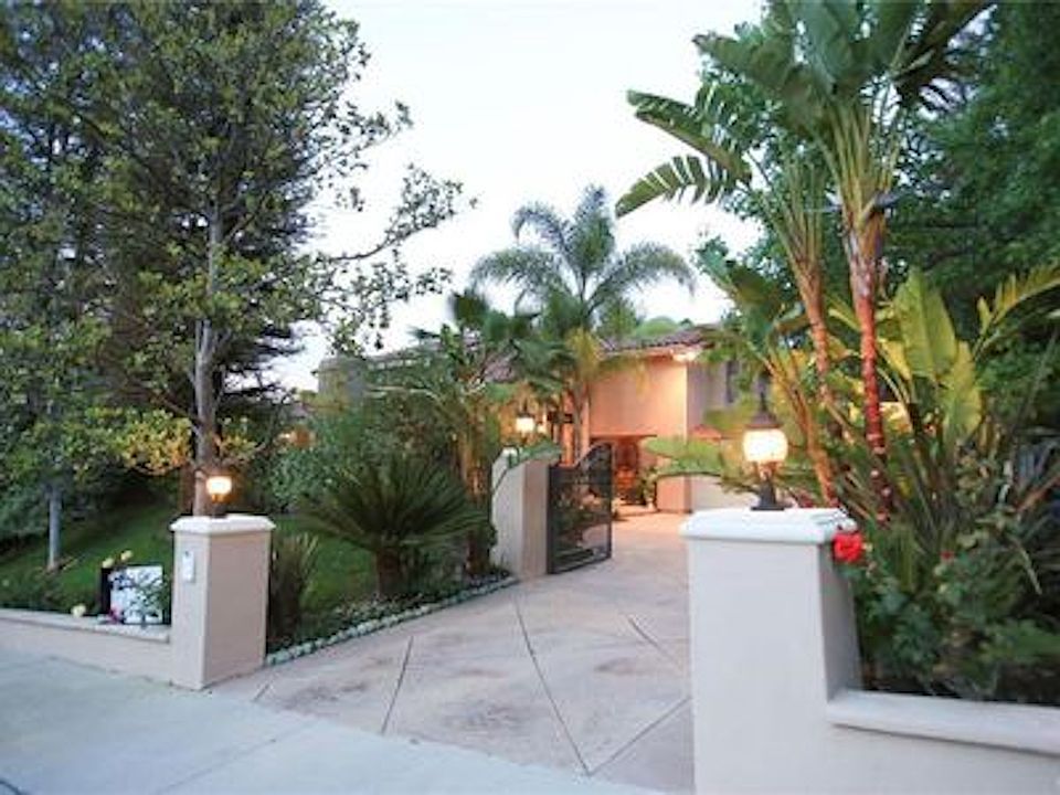 1st image of 23730 Park Belmonte