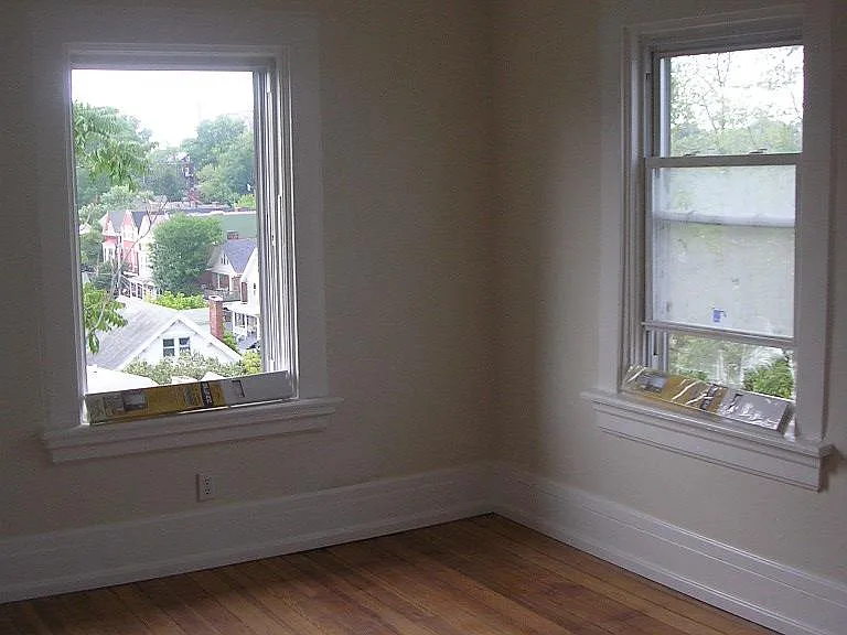 2326 Wheeler St #2 — Photo 4