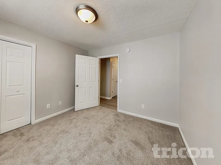 408 Walking Ln — Photo 8