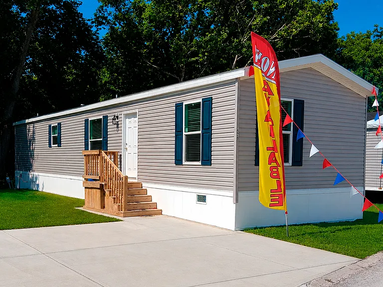 Winterbrook Manufactured Home Community — Photo 7