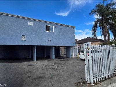 921 W 82nd St, Los Angeles, CA, 90044