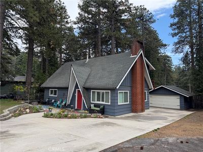 31347 Oakleaf Dr, Running Springs, CA, 92382