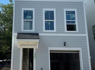 1820 Helm Ave, North Charleston, SC 29405