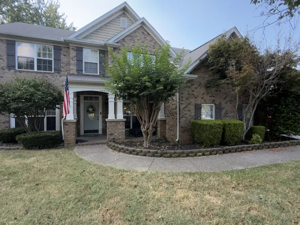 3304 Misty Winds Ln, Old Hickory, TN 37138