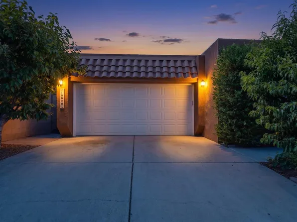 10020 Irbid Rd NE, Albuquerque, NM 87122
