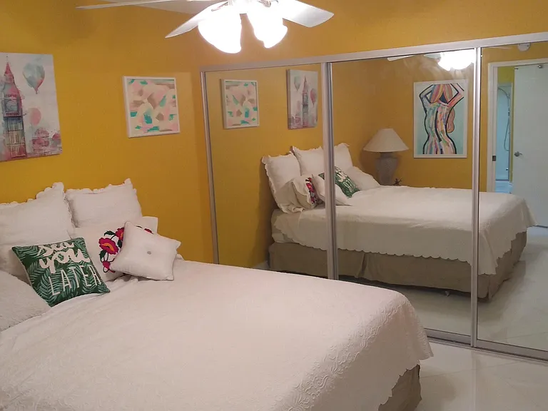 72 Majorca Dr — Photo 20