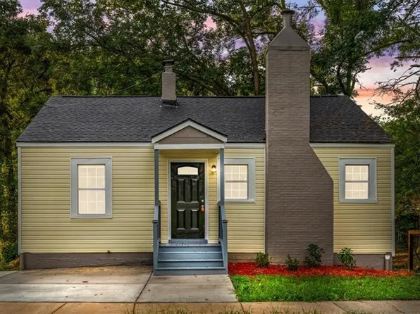 435 W Sharpe St, Statesville, NC 28677