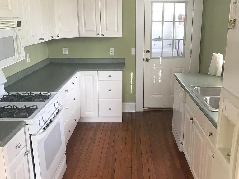 783 Frederica St NE #2 — Photo 6