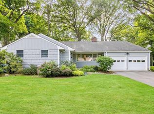 22 Paddock Rd, Rye Brook, NY 10573