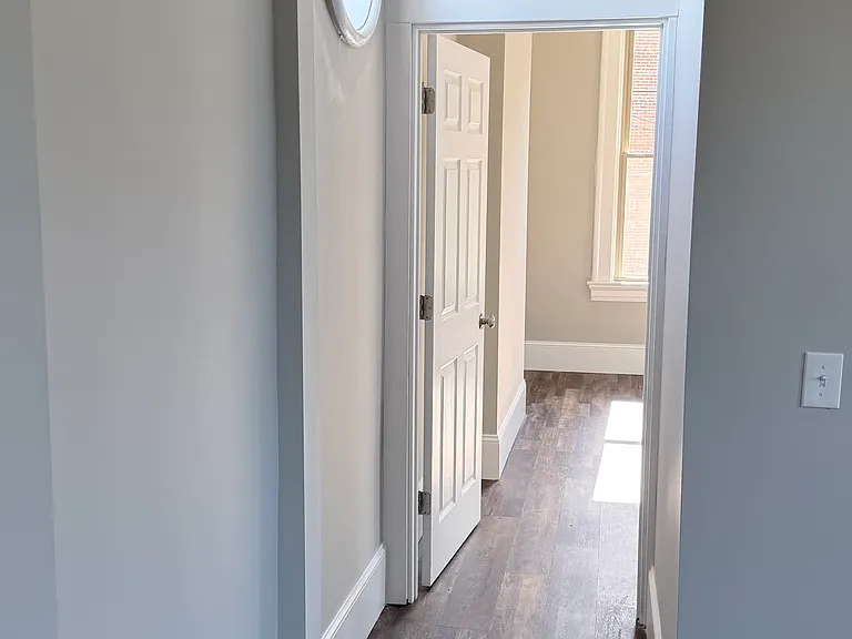 2607 Cook St — Photo 4