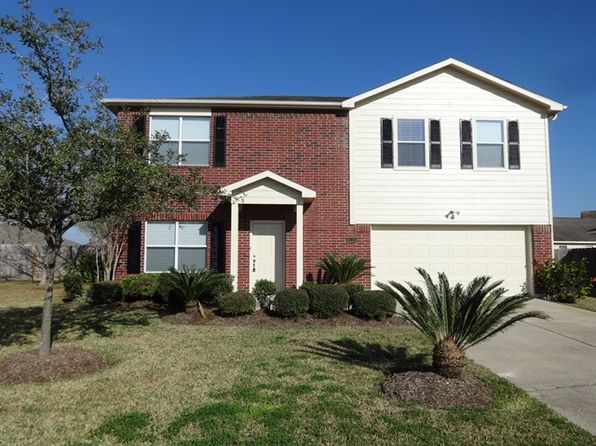 9116 Dolphin Cir