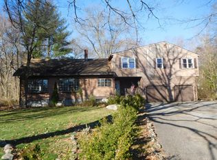 4295 Madison Ave, Trumbull, CT 06611