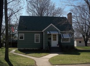 931 1st St, Port Edwards, WI 54469