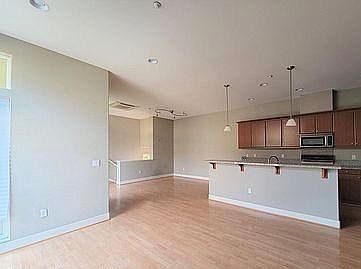 5th image of 931 Sandpiper Ln
