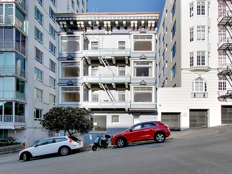 1111 Jones St #5 — Photo 18