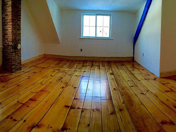 Upstairs Bedroom