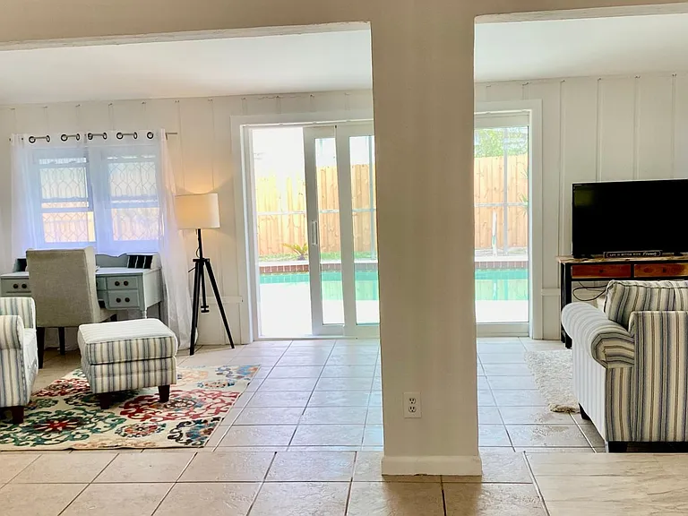 3533 Roxane Blvd — Photo 7