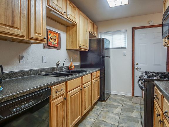 4th image of 4313 Winchester Ave