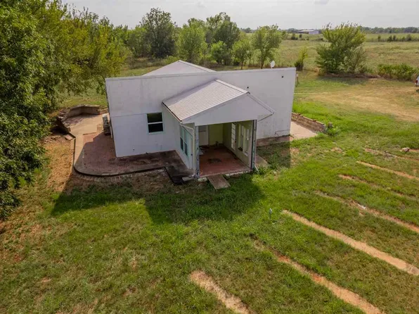 3919 E Lakeview Rd, Stillwater, OK 74075