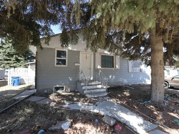 211 Main Street, Vibank, SK S0G 4Y0