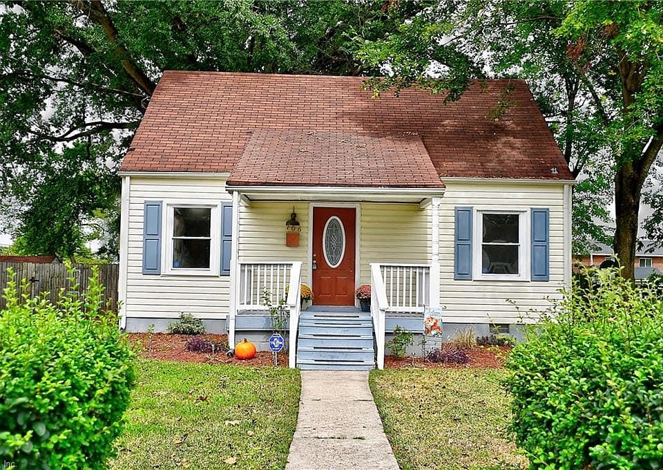 1st image of 706 Lee St