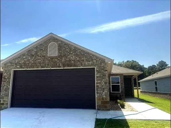 10304 Marilyn Dr, North Little Rock, AR 72113