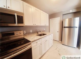 853 Arncliffe Rd, Essex, MD 21221