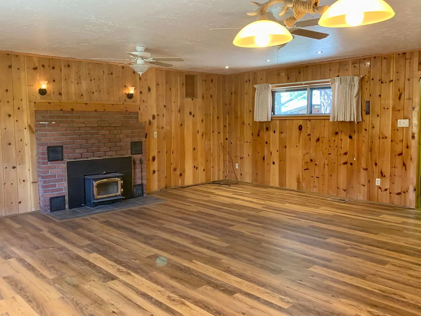 House for rent in Clear Creek — Photo 4