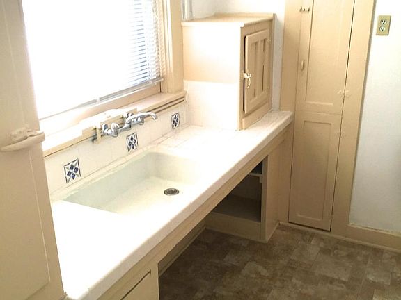 Gallery Style Kitchen