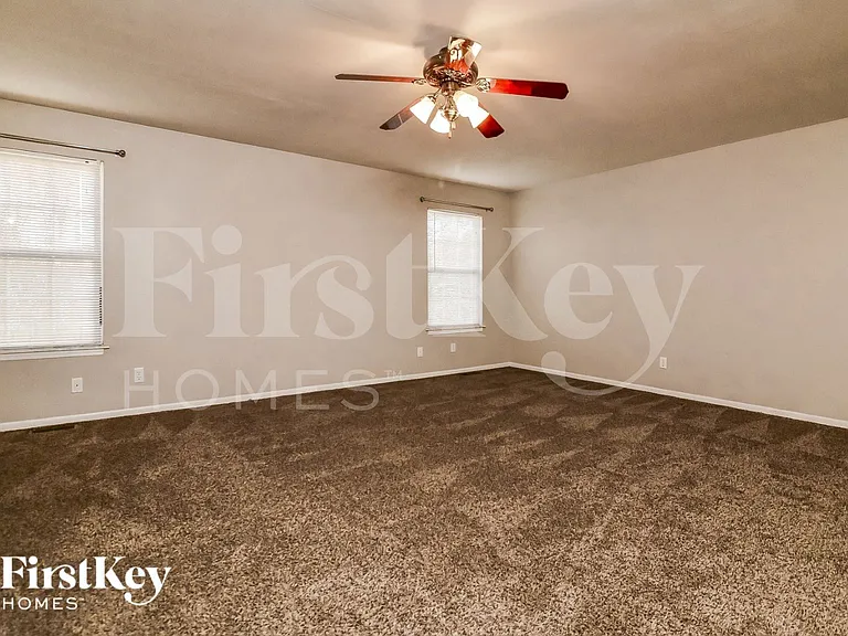 994 Sunset Farms Ct — Photo 8