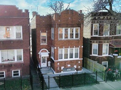 4839 W Walton St, Chicago, IL, 60651
