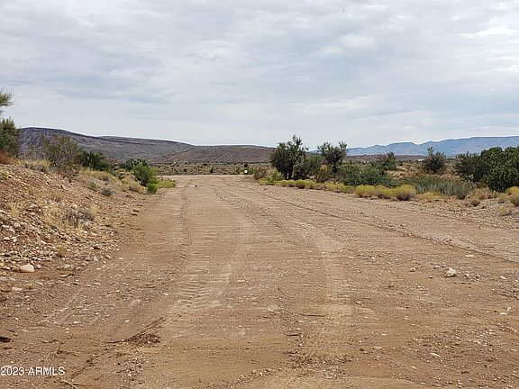 4th image of xxx1 E Brownstone Road #-