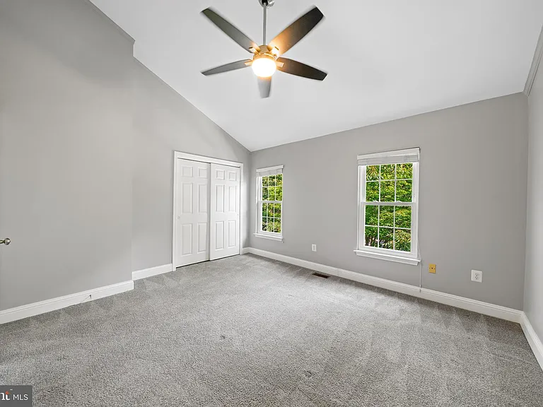 18613 Village Fountain Dr — Photo 15