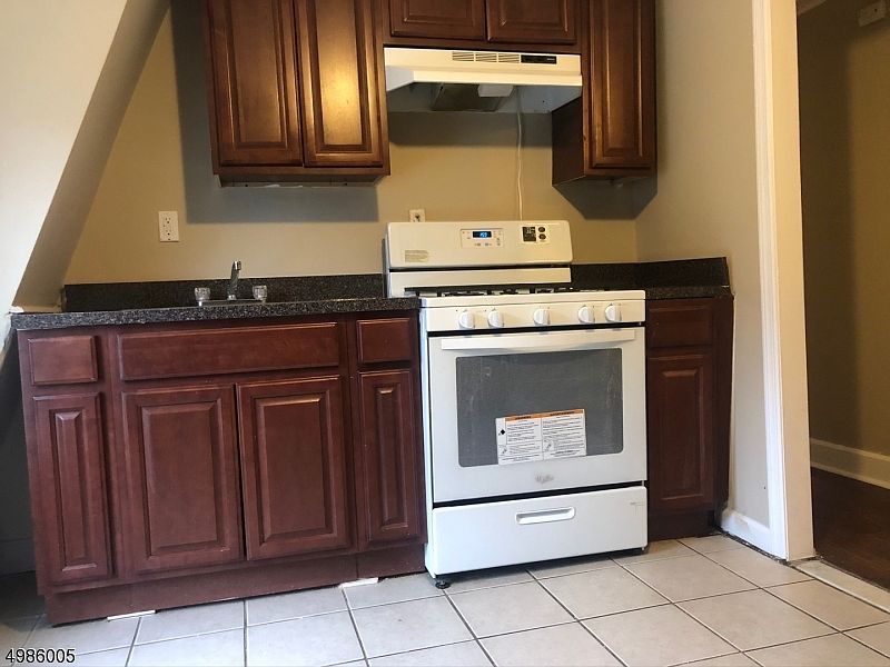 23 Girard Ave, East Orange, NJ 07017 Zillow